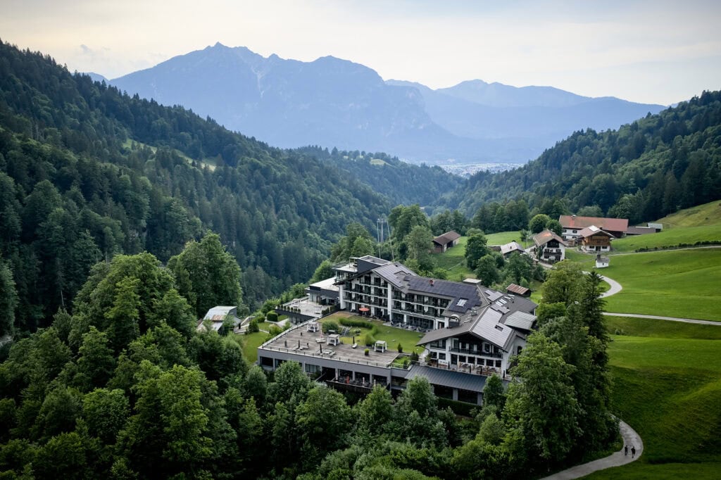 Projektaufnahme der Photovoltaikanlage am Hotel Das Graseck, Foto: Sonnwärts